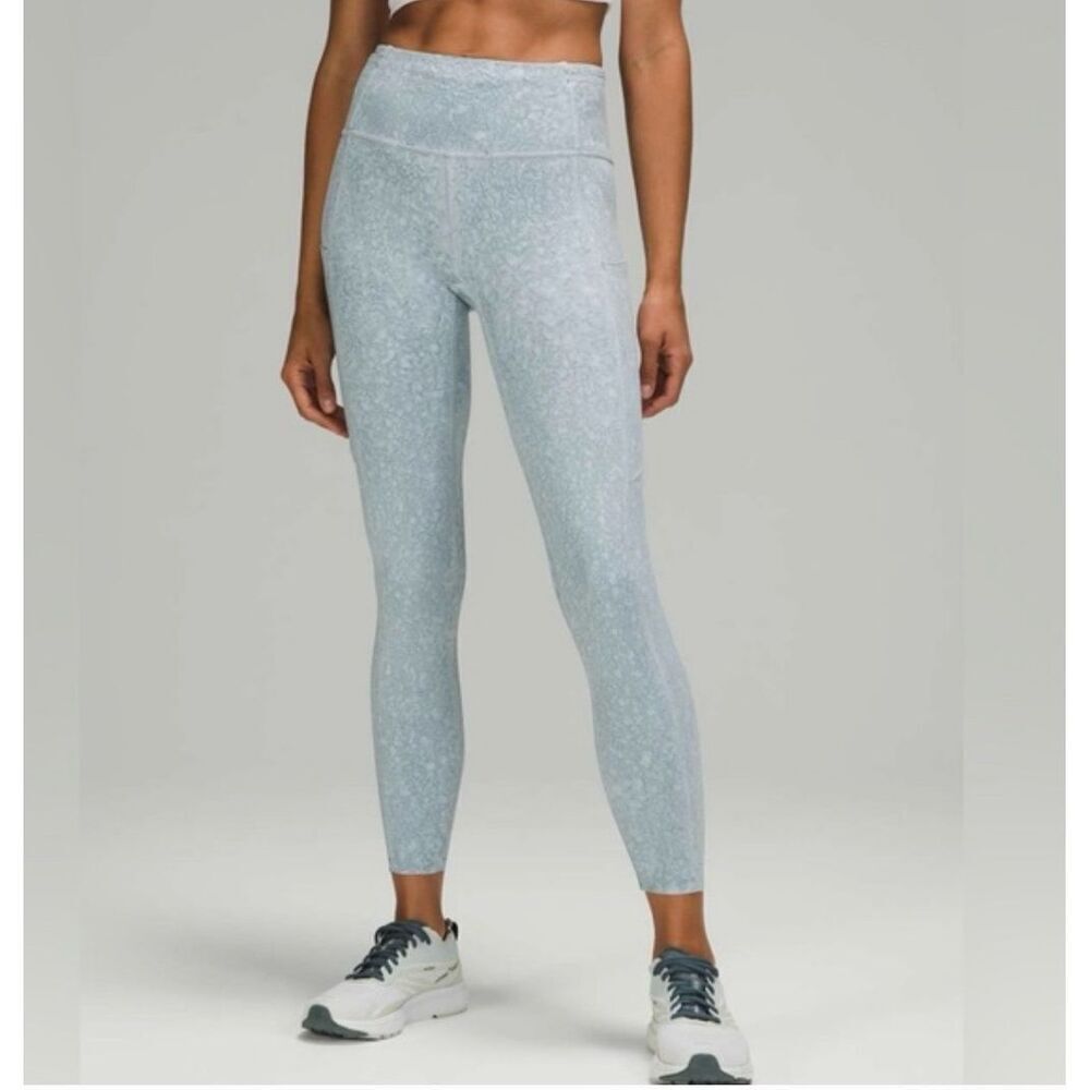 Lululemon Fast + Free High-Rise Tight‎ City Grit White Blue Fog Size 6 Nulux